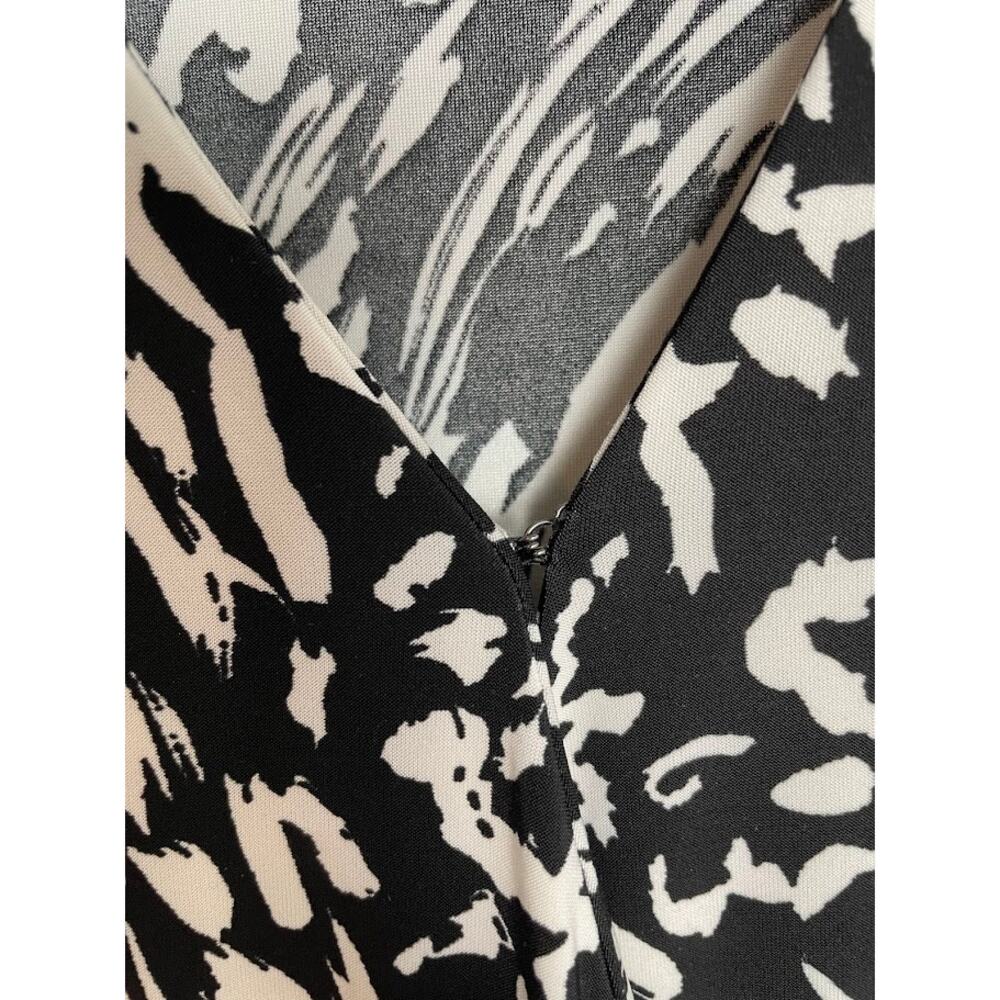 INC International Concepts Black White Abstract Relaxed Blouse Faux Wrap XL - Picture 7 of 13